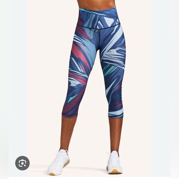 Peloton Pants - Peloton Women WITH Expedition High Waist Revesible Capri Legging Size X-Small